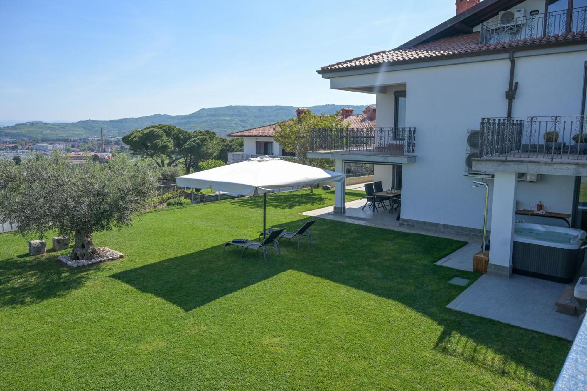 Apartma Bellavista Изола Екстериор снимка