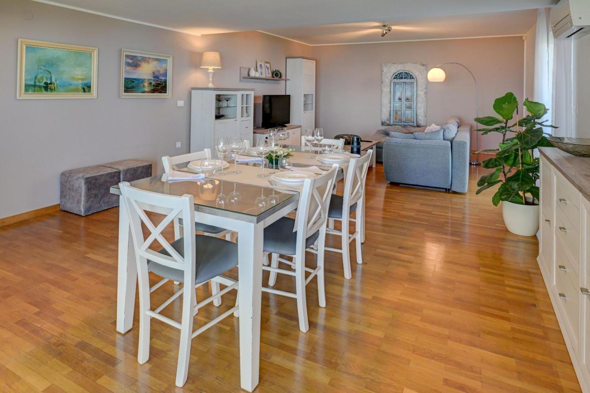 Apartma Bellavista Изола Екстериор снимка